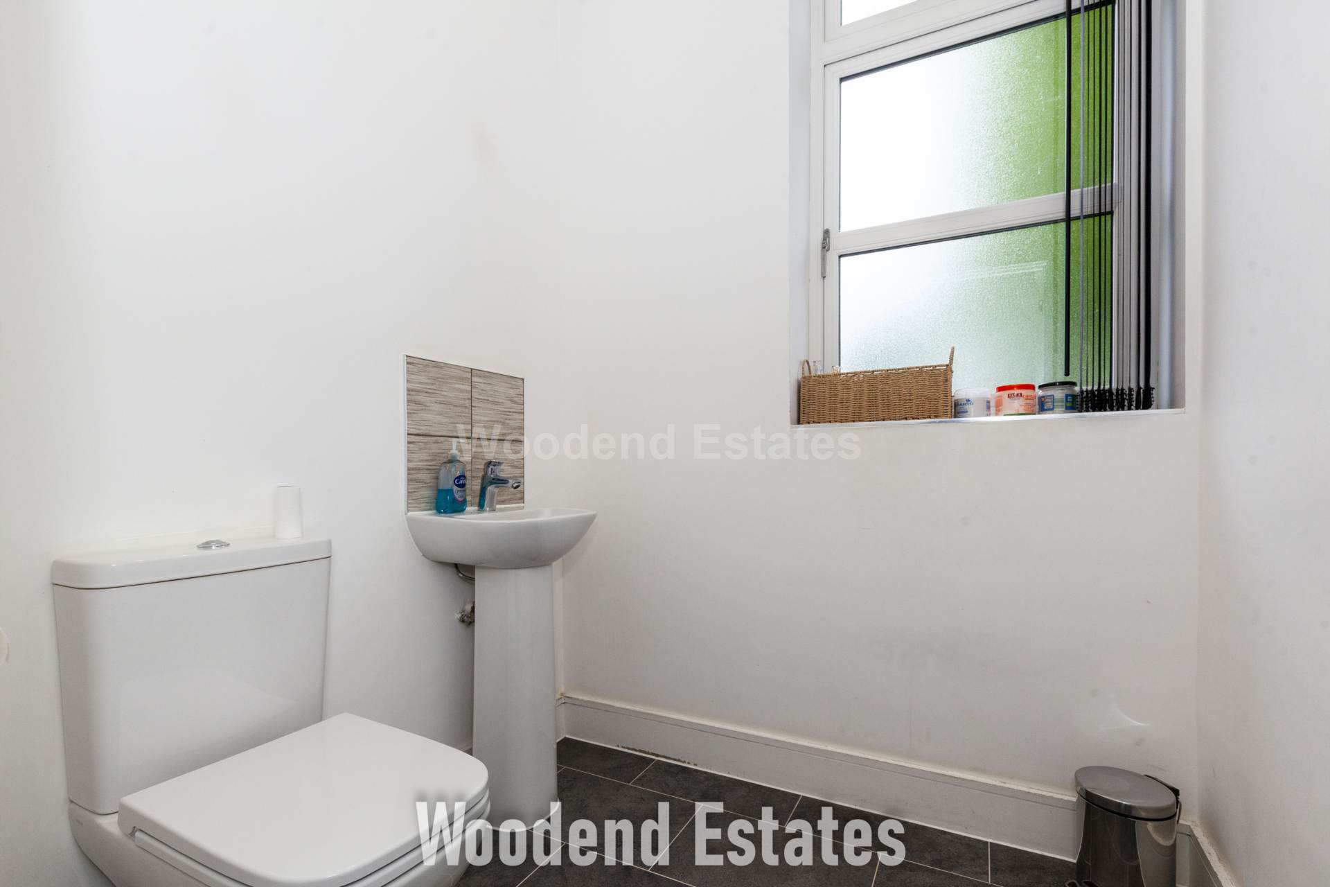 Overlord Close, Uxbridge, Image 18