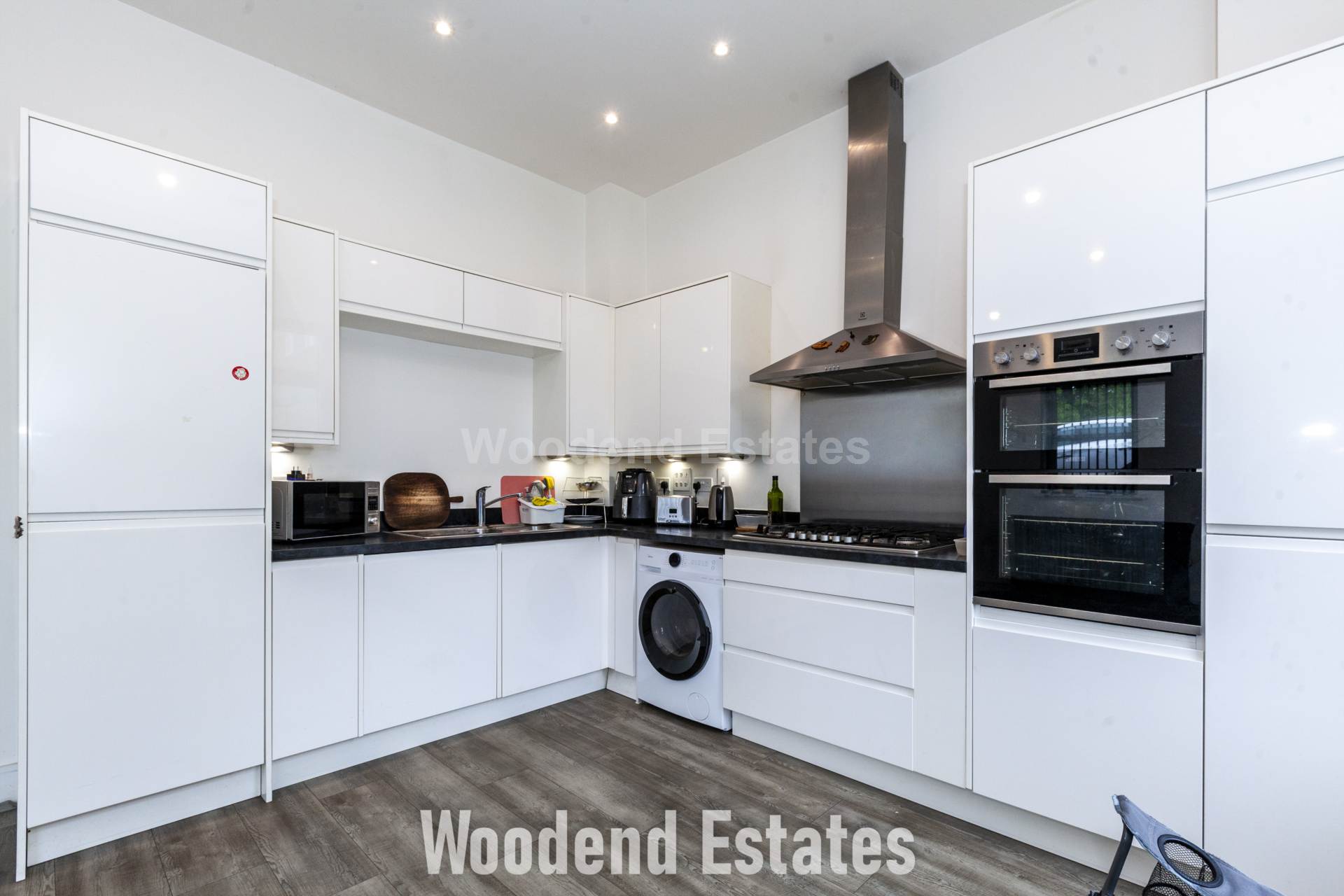 Overlord Close, Uxbridge, Image 4