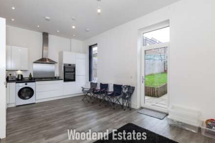 Overlord Close, Uxbridge, Image 9