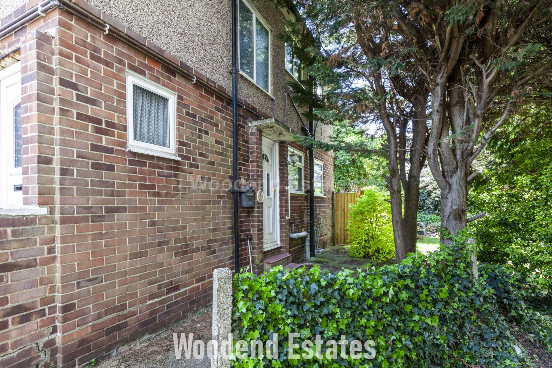 Fulham Close, Uxbridge, Image 19