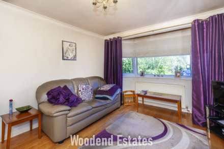 Fulham Close, Uxbridge, Image 3