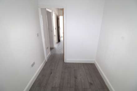 Shakespeare Avenue, Hayes, Image 5