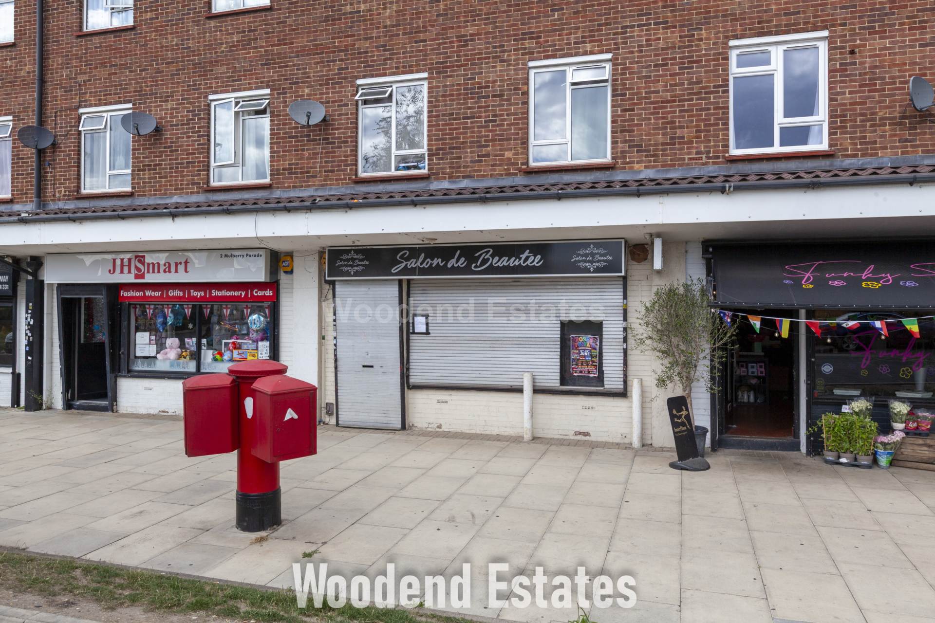 Mulberry Parade, West Drayton, Image 2
