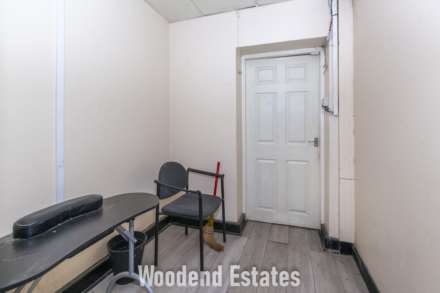 Mulberry Parade, West Drayton, Image 12