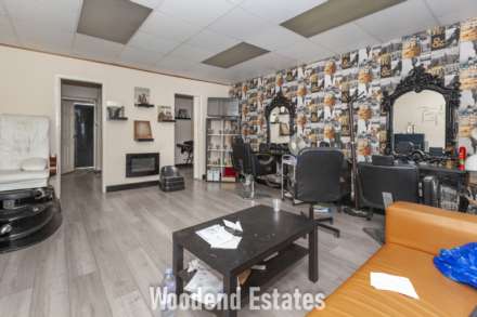 Mulberry Parade, West Drayton, Image 4