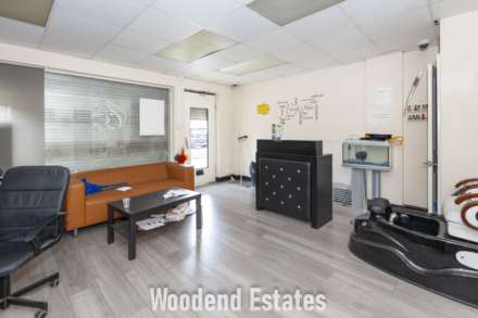 Mulberry Parade, West Drayton, Image 7