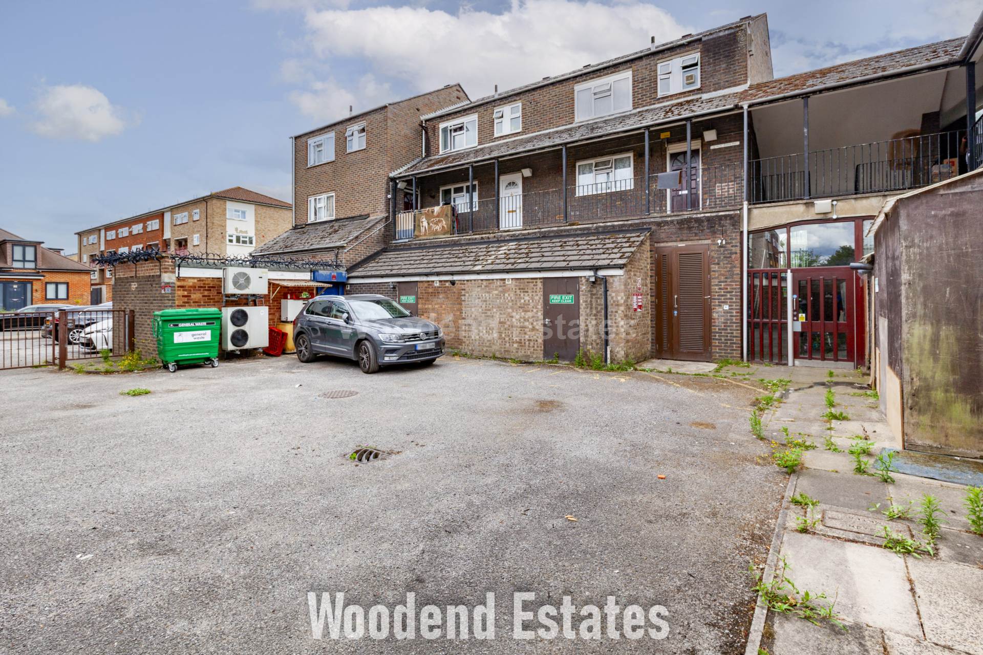 Byron Way, West Drayton, Image 17