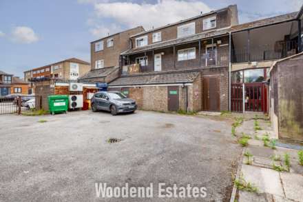 Byron Way, West Drayton, Image 17