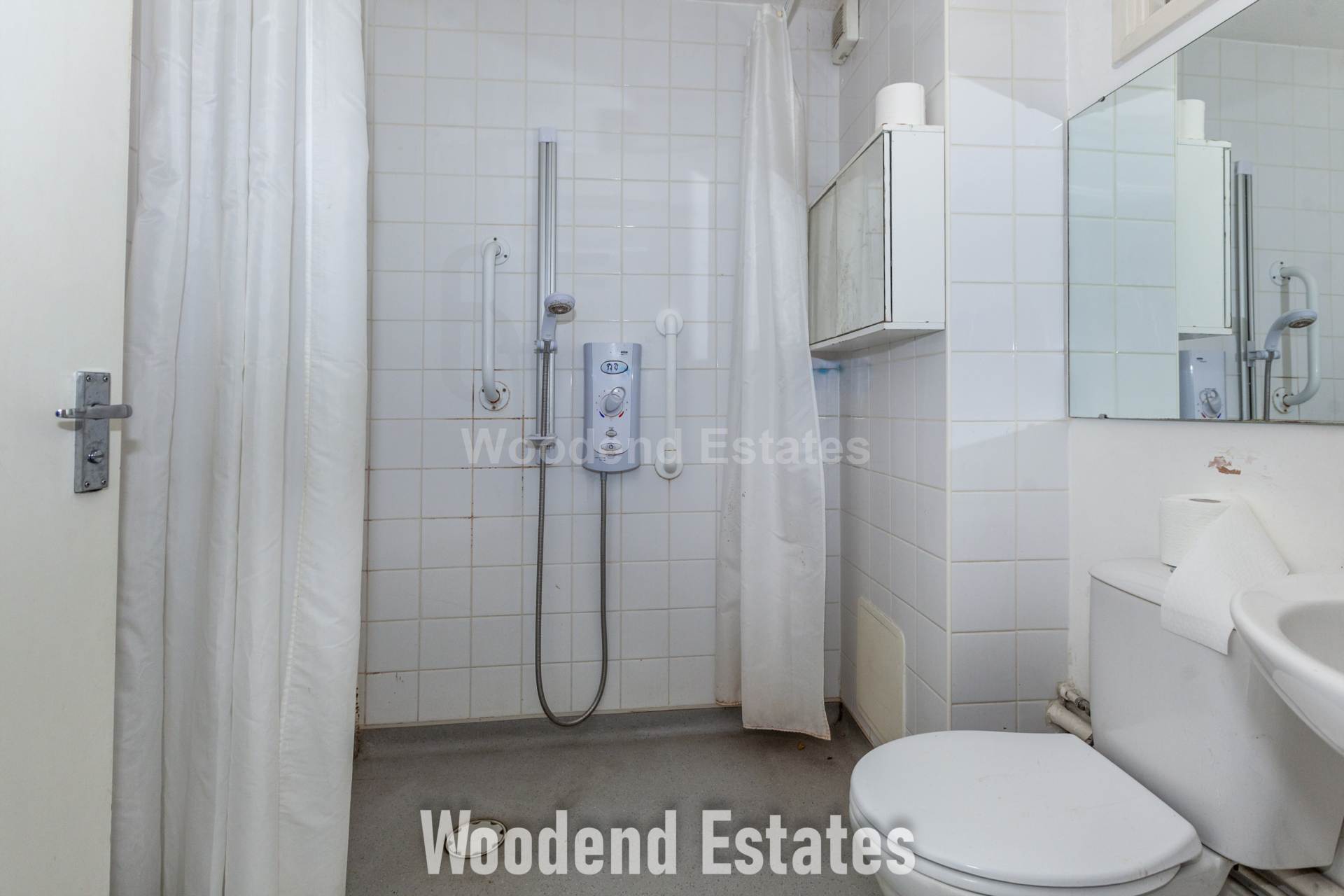 Towers Court, Uxbridge, Image 15