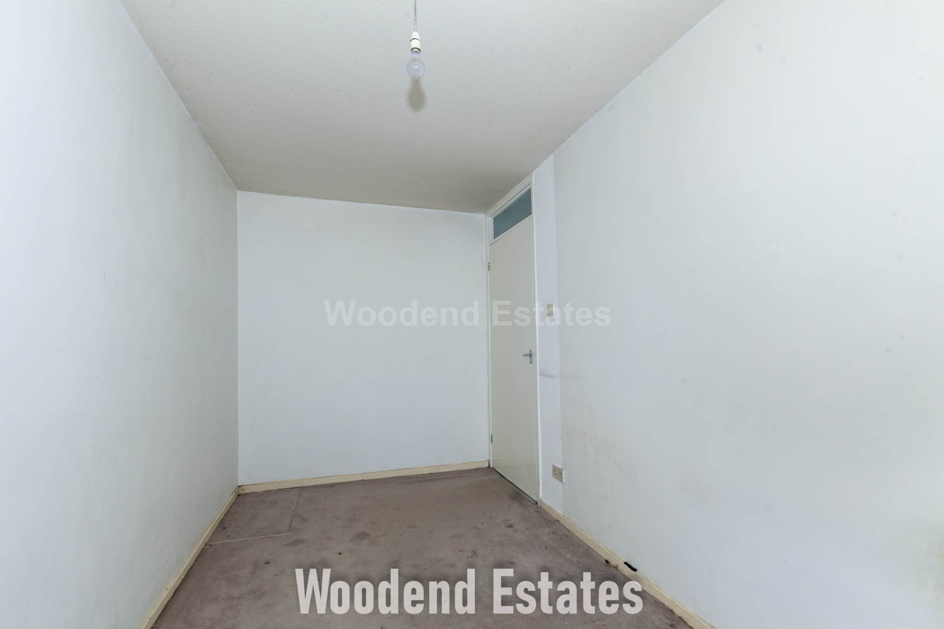 Towers Court, Uxbridge, Image 20
