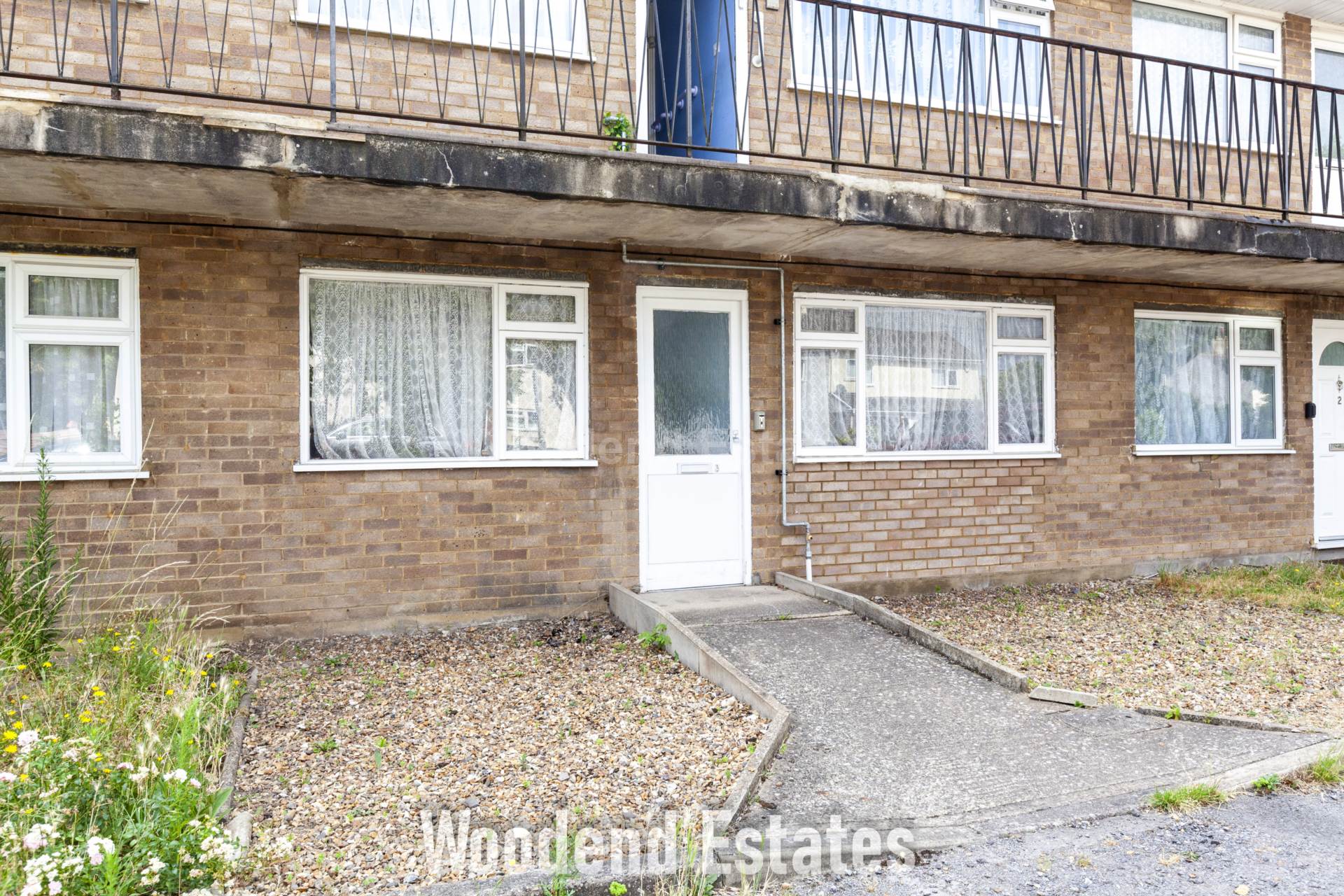 Towers Court, Uxbridge, Image 9