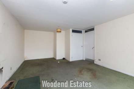 Towers Court, Uxbridge, Image 12