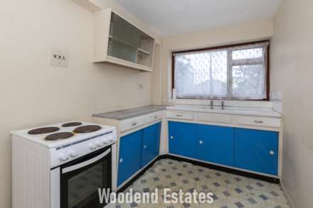 Towers Court, Uxbridge, Image 4