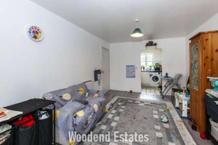 Reid Close, Hayes, Image 11