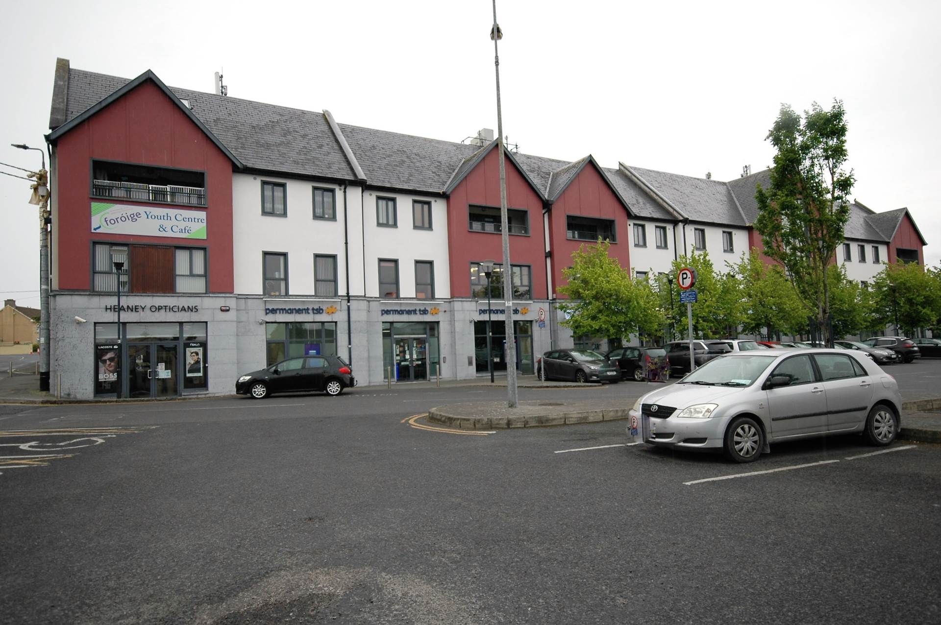 Market Court, Newcastle West