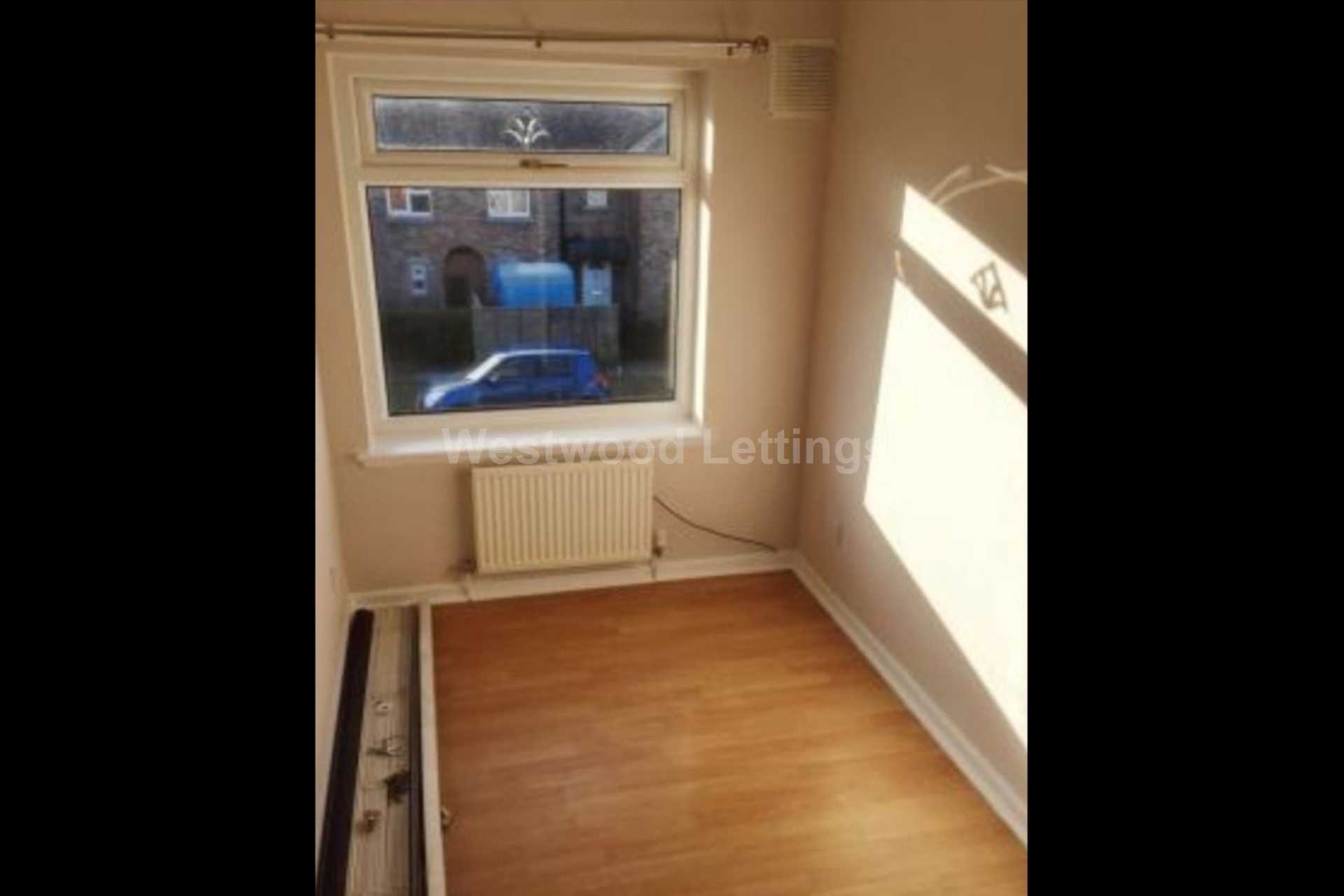 Queens Avenue, Macclesfield, Image 6
