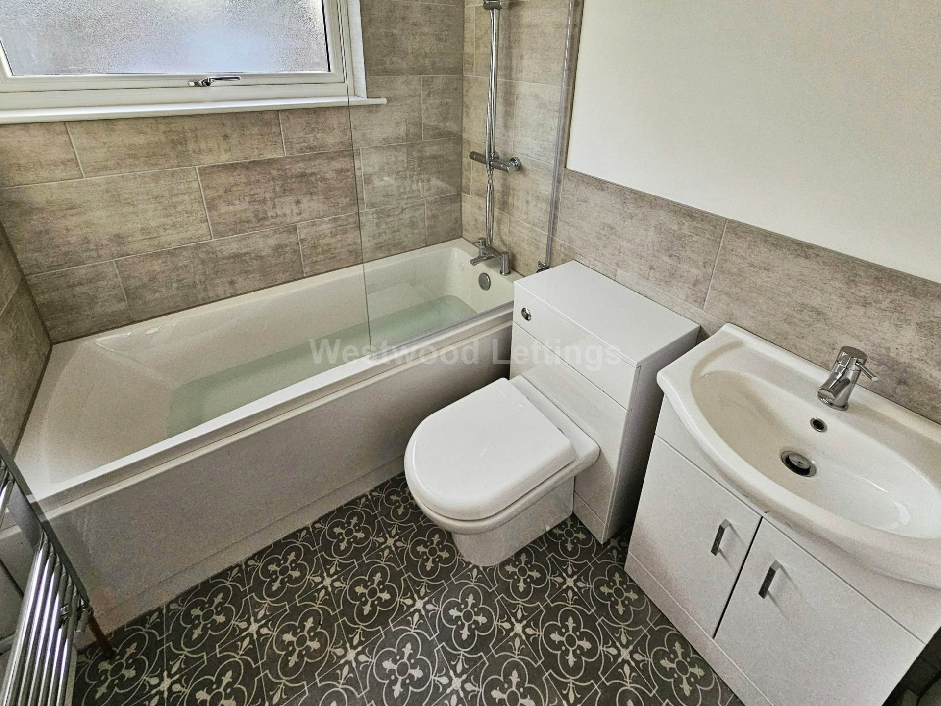 Wallbridge Drive, Leek, Image 4