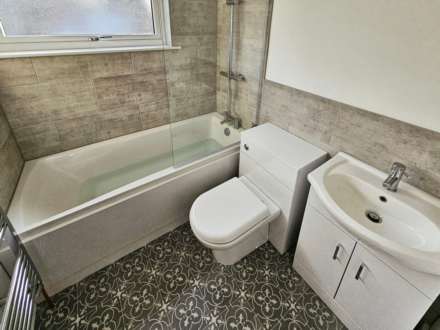 Wallbridge Drive, Leek, Image 4