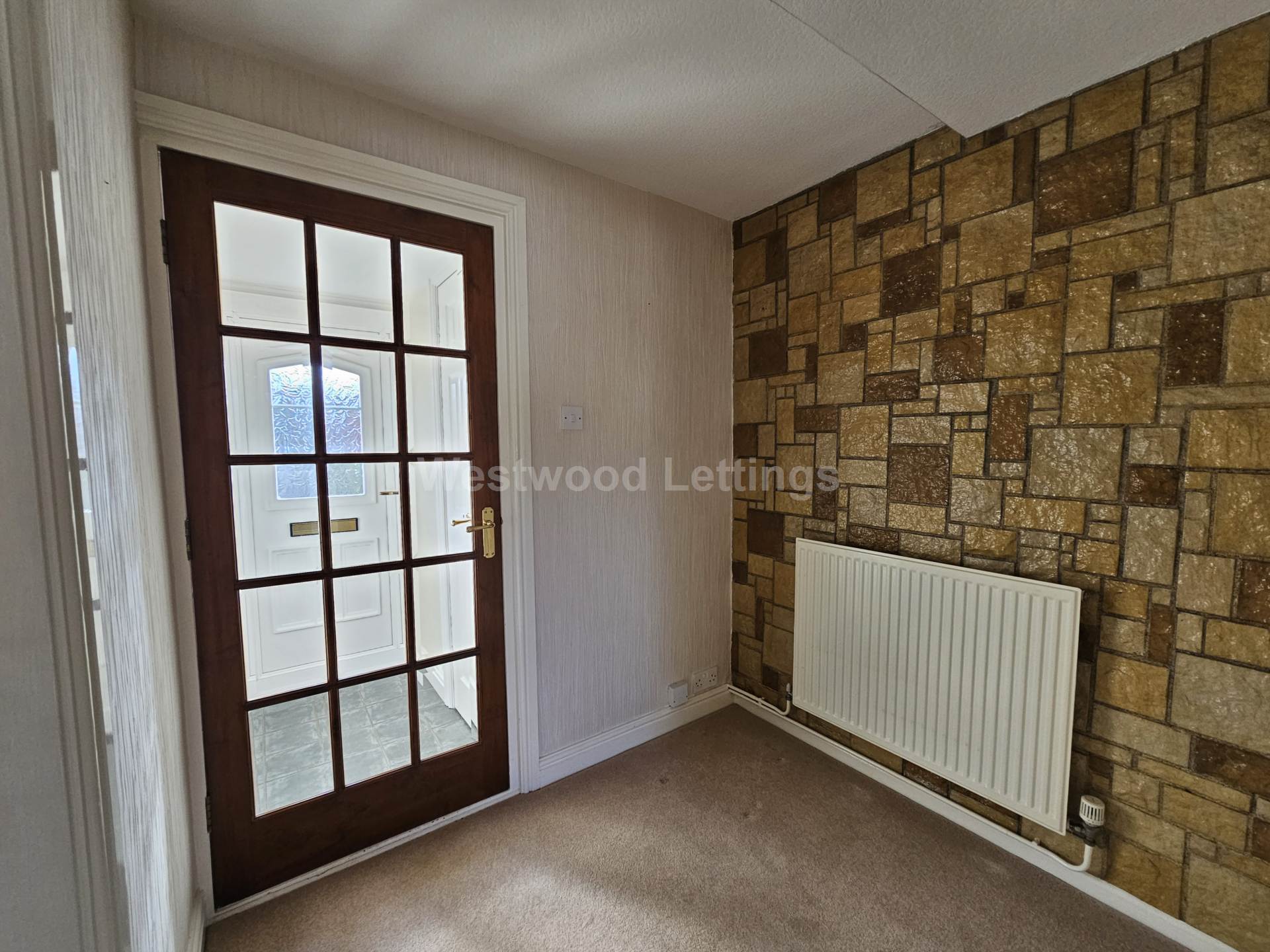 Hawksworth Close, Leek, Image 2