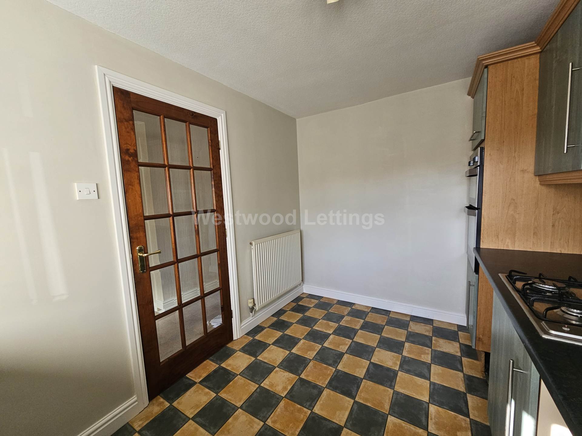 Hawksworth Close, Leek, Image 4
