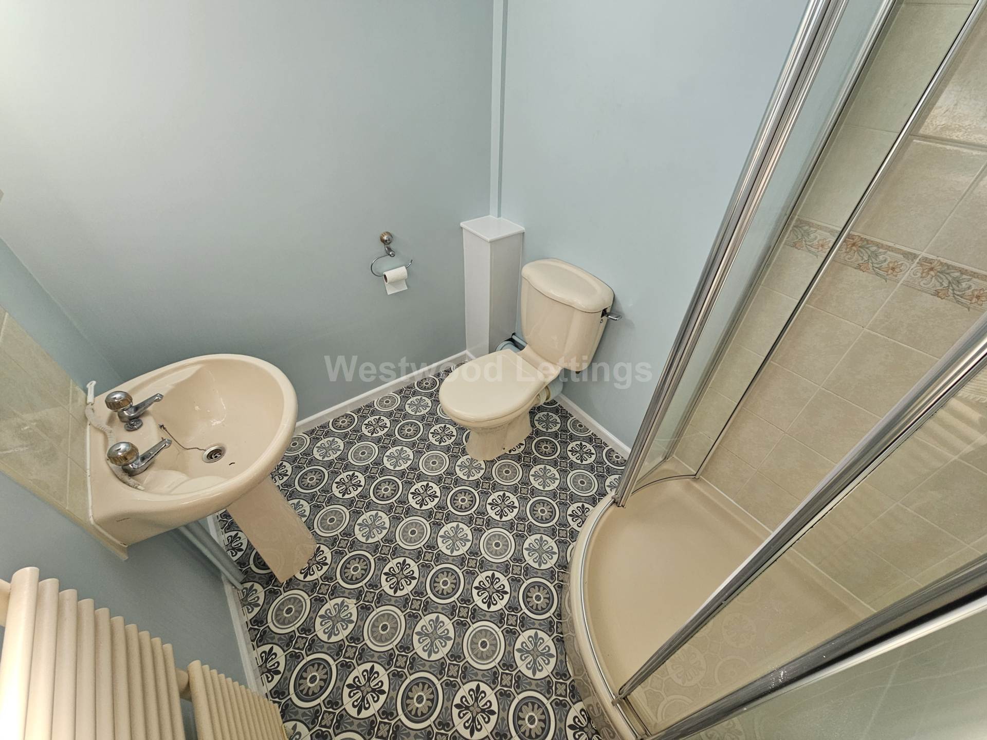 Hawksworth Close, Leek, Image 9
