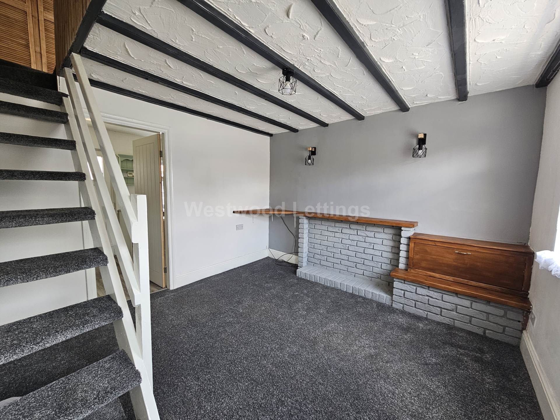 Belle Vue, Leek, Image 2