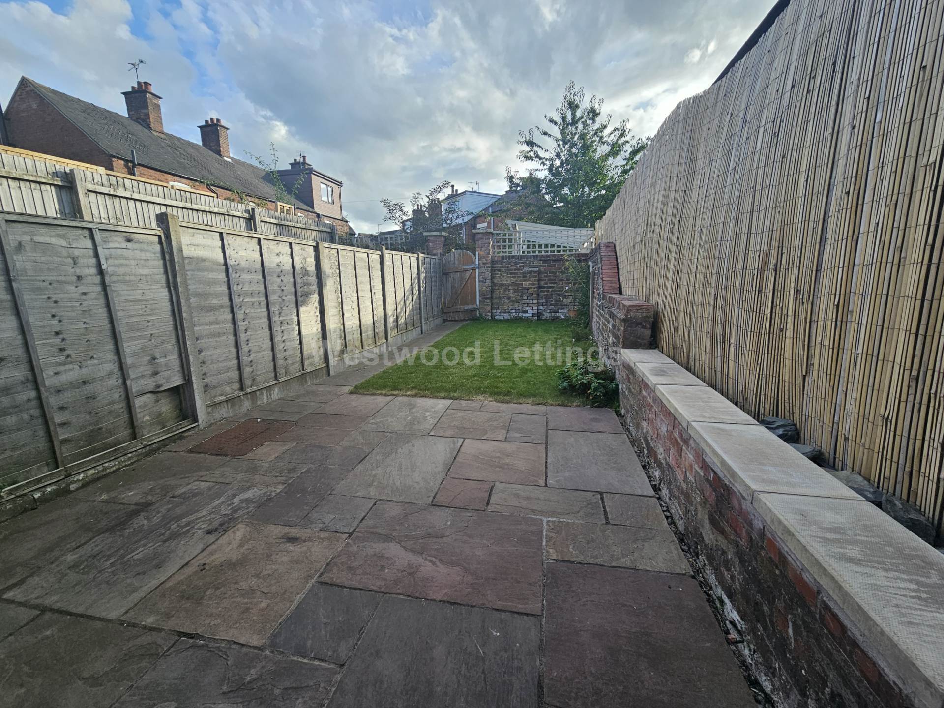 Belle Vue, Leek, Image 9