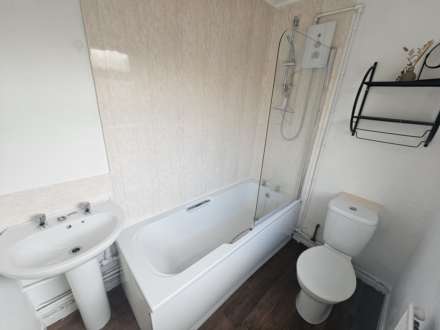 Belle Vue, Leek, Image 7