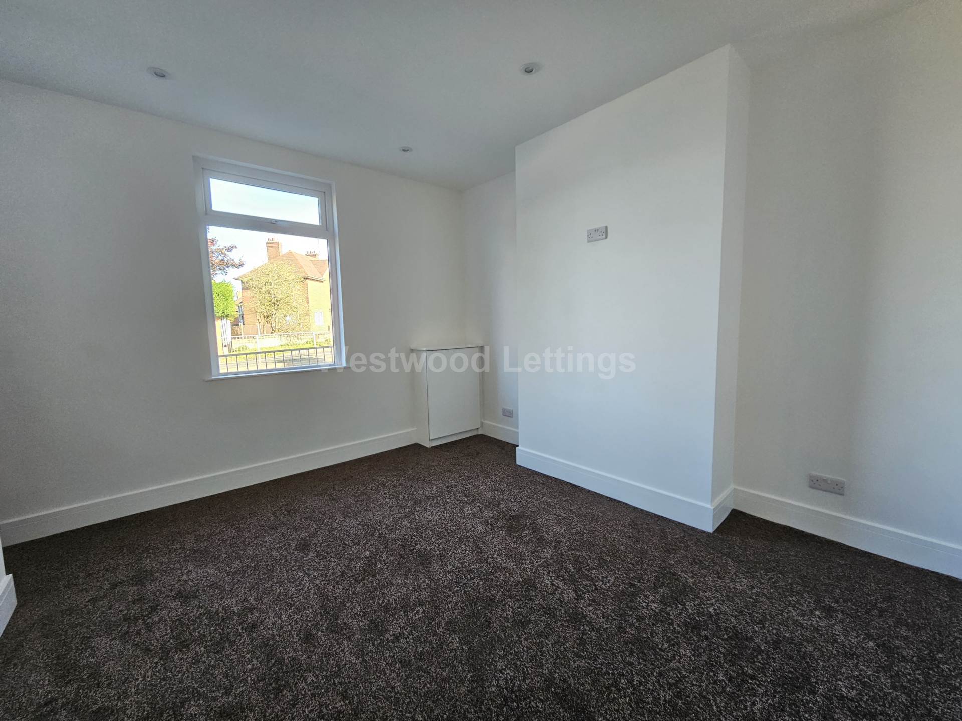 Werrington Road, Bucknall, Image 3