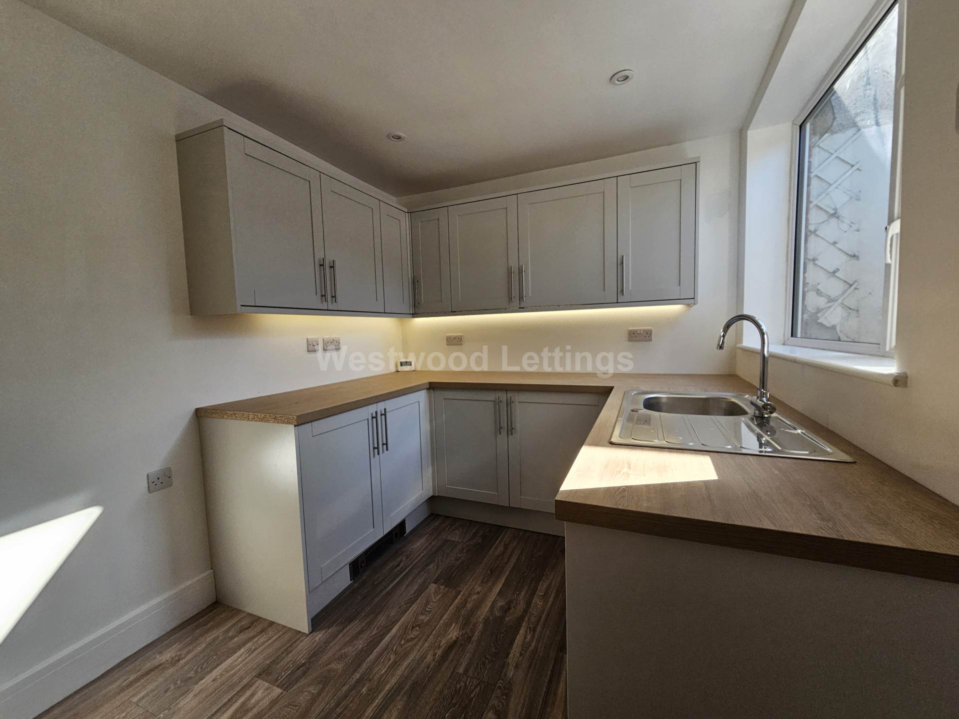 Werrington Road, Bucknall, Image 5