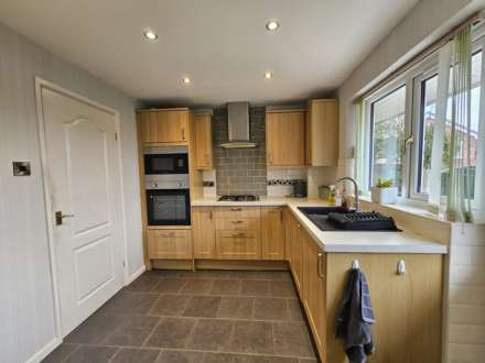 Cranford Way, Bucknall, Image 4