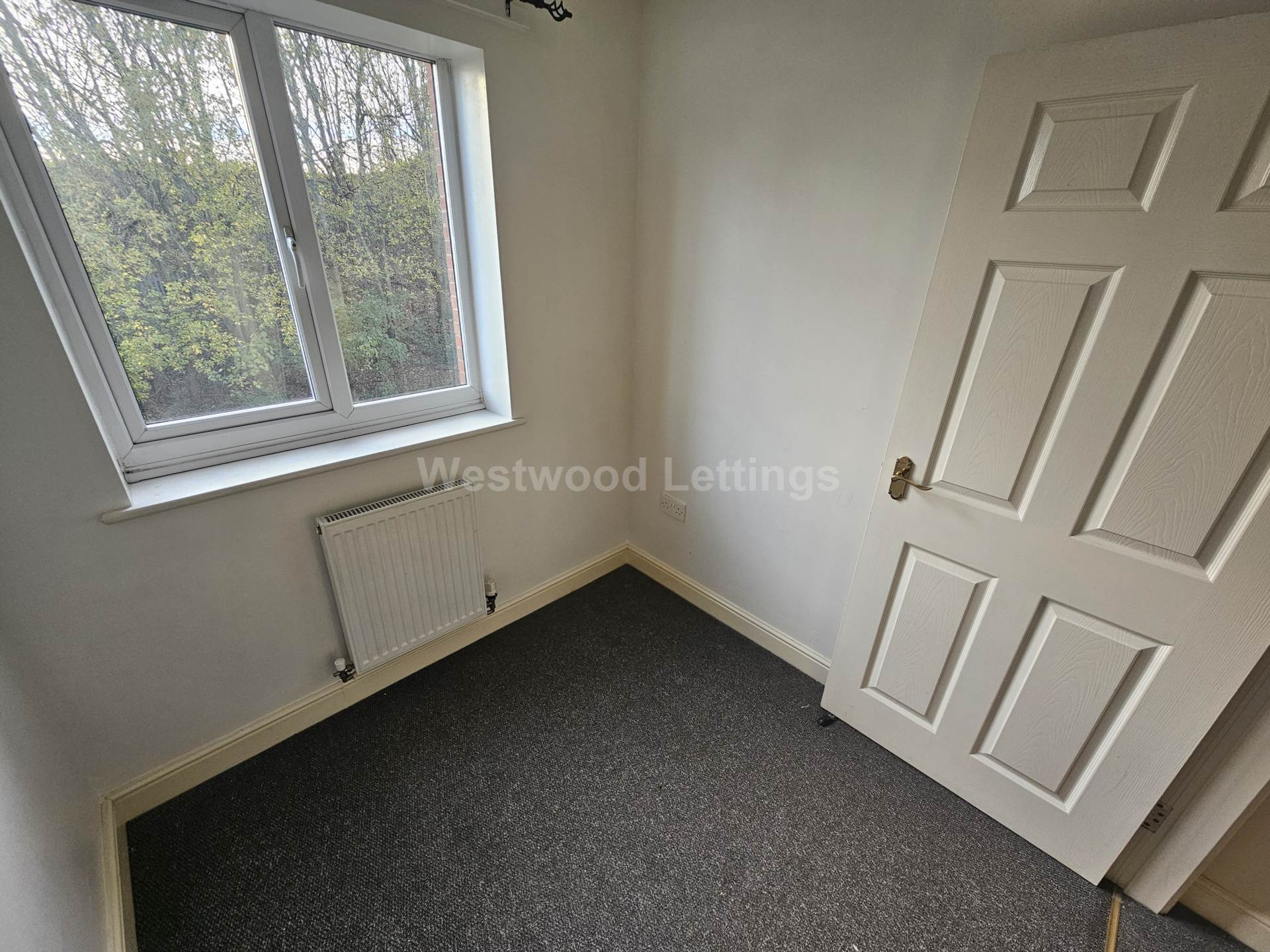 Windsor Court, Sunny Bank, Burslem, Image 7