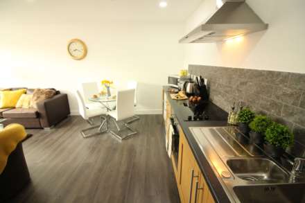 Britannia Chambers, West Street, Image 4