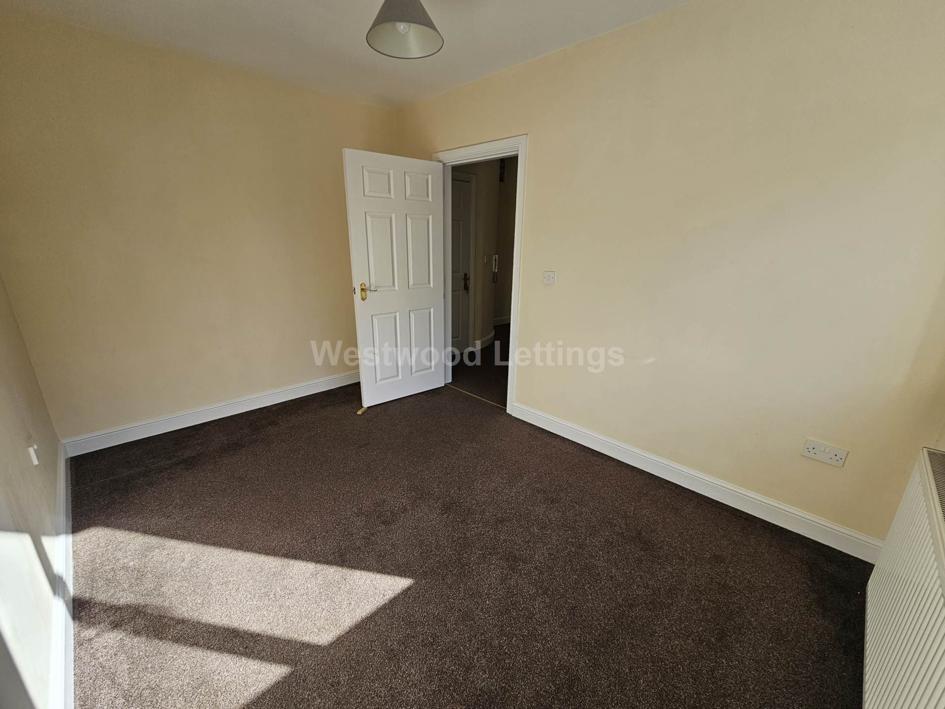 Wessex Court, Sunny Bank, Burslem, Image 6