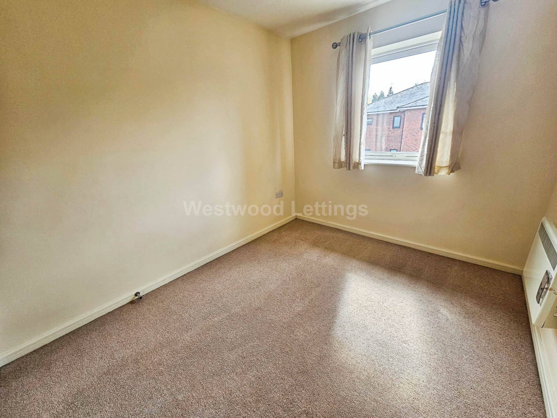 Penstock Drive, Stoke On Trent, Image 5