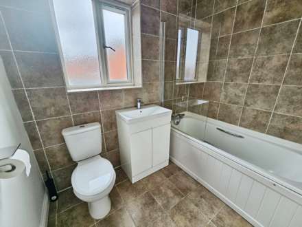 Portland Street North, Leek, Image 10