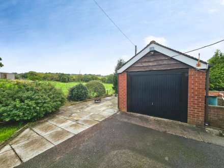 High Lane, Brown Edge, Image 14