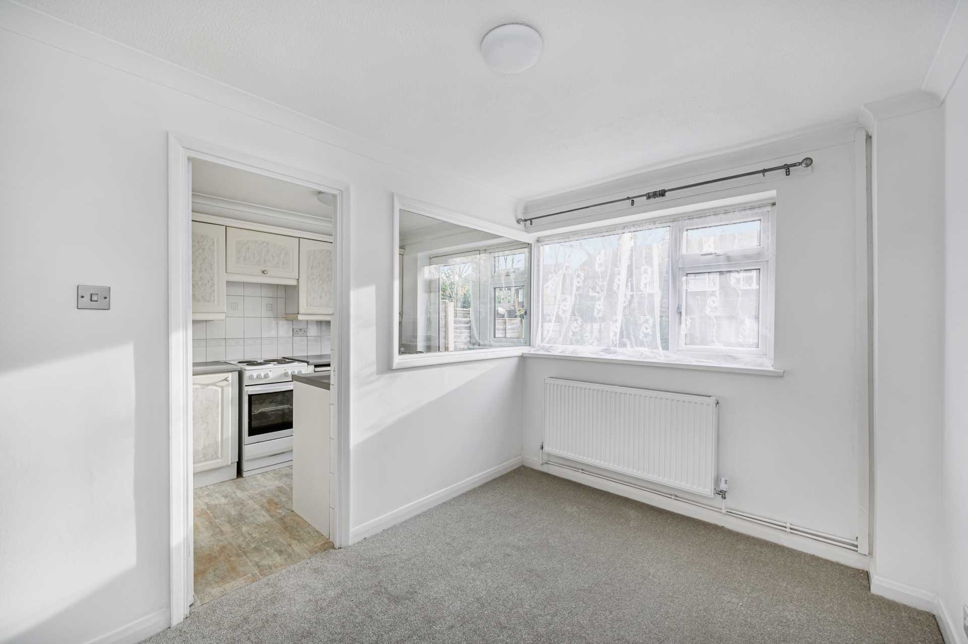 Guernsey Close, Heston, Image 7