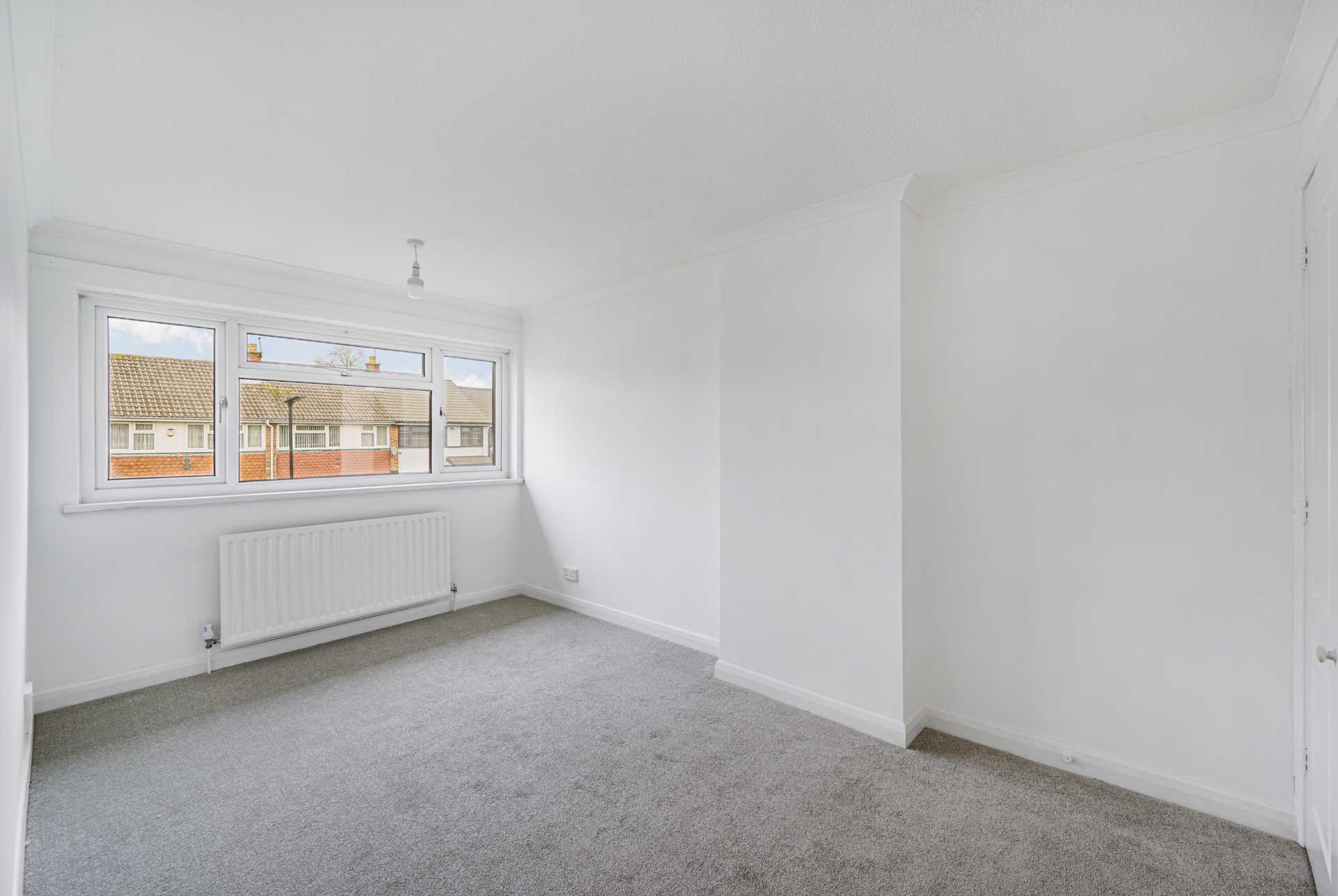 Guernsey Close, Heston, Image 9