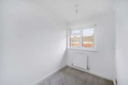 Guernsey Close, Heston, Image 11