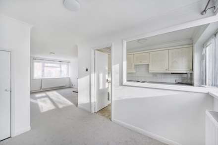 Guernsey Close, Heston, Image 8