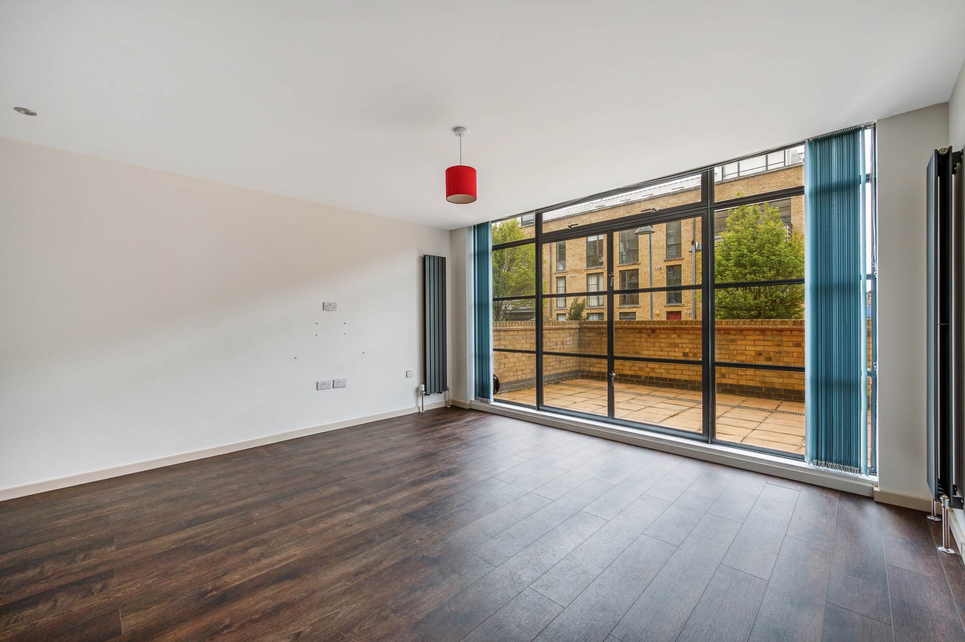 Town Meadow, Brentford, Image 4