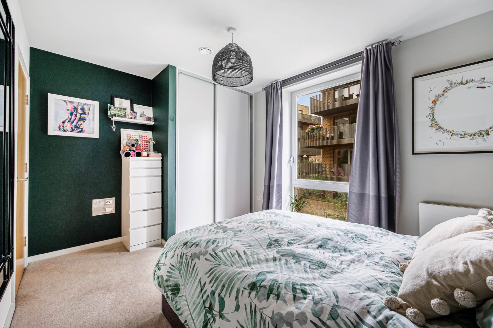 Isambard Court, Brentford Lock West, Brentford, Image 8