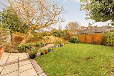 Brent Road, Brentford, Image 11