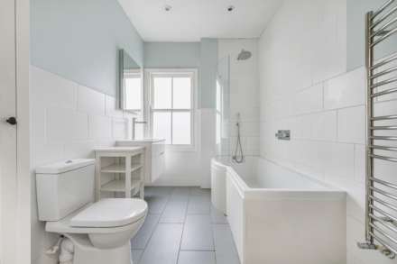 Brent Road, Brentford, Image 5