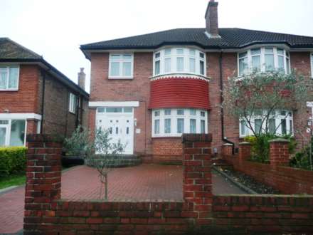 4 Bedroom Semi-Detached, Friars Place Lane, Acton