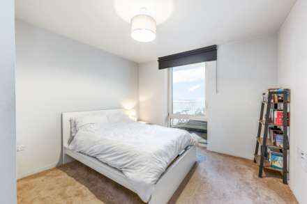 Isambard Court, Brentford, Image 10