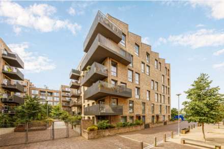 Isambard Court, Brentford, Image 4