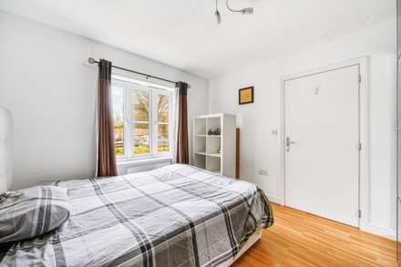Kingsleigh Close, Brentford, Image 8