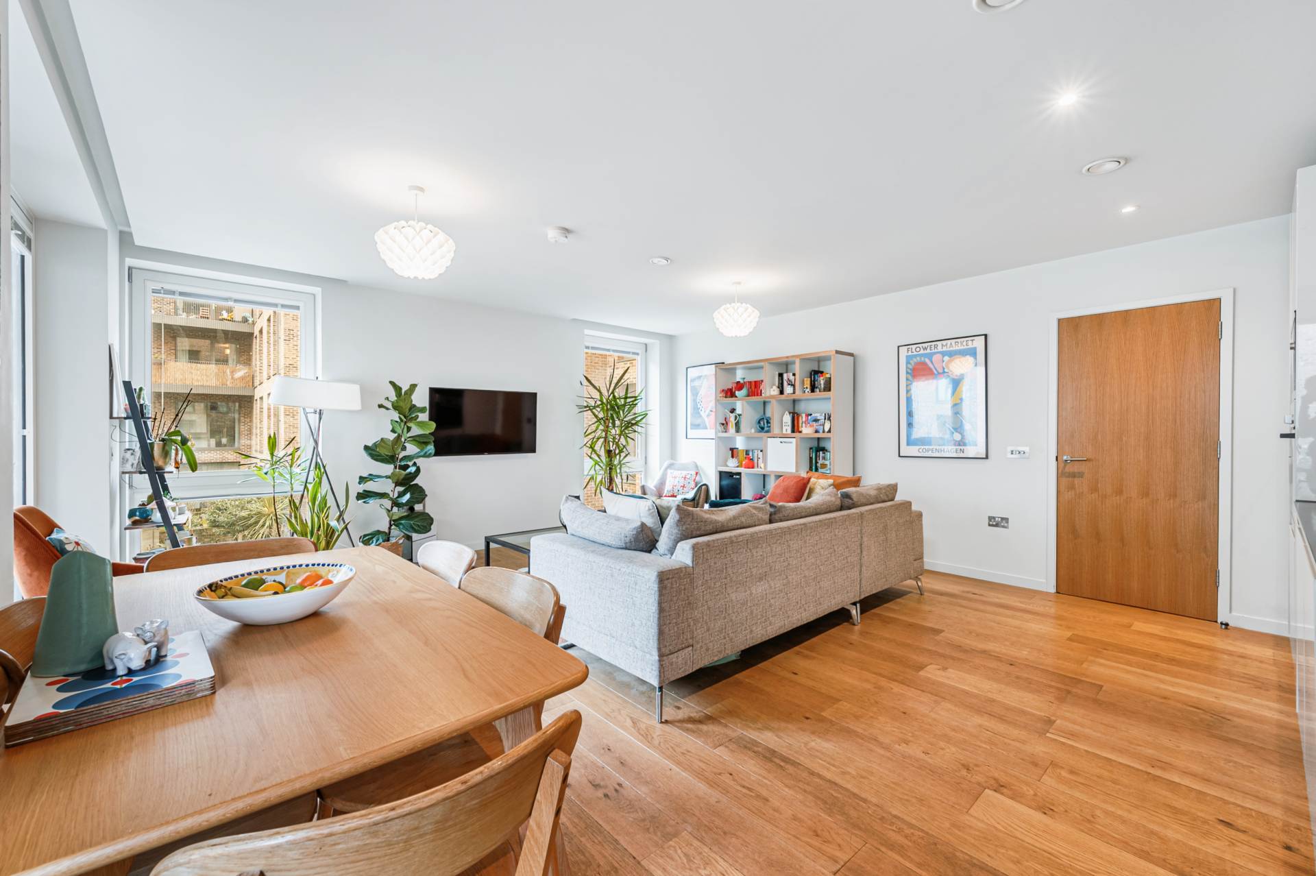 Isambard Court, Paddlers Avenue, Brentford Lock West, Image 5